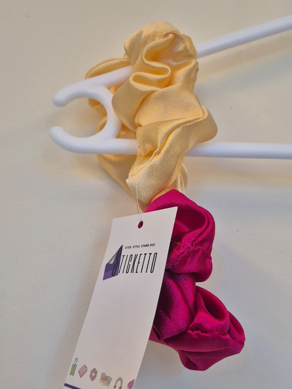Pack Of 2 Scrunchies